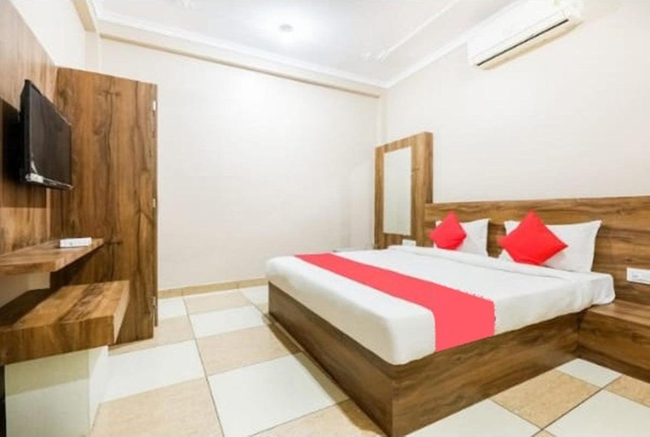 Hotel Grand Stay Бхопал Экстерьер фото